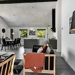 Gundrath - 1-4km From The Sea By Interhome