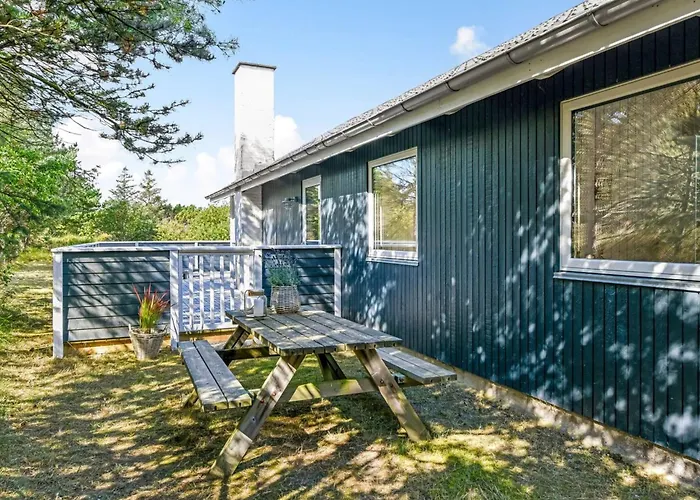 Gundrath - 1-4km From The Sea By Interhome *